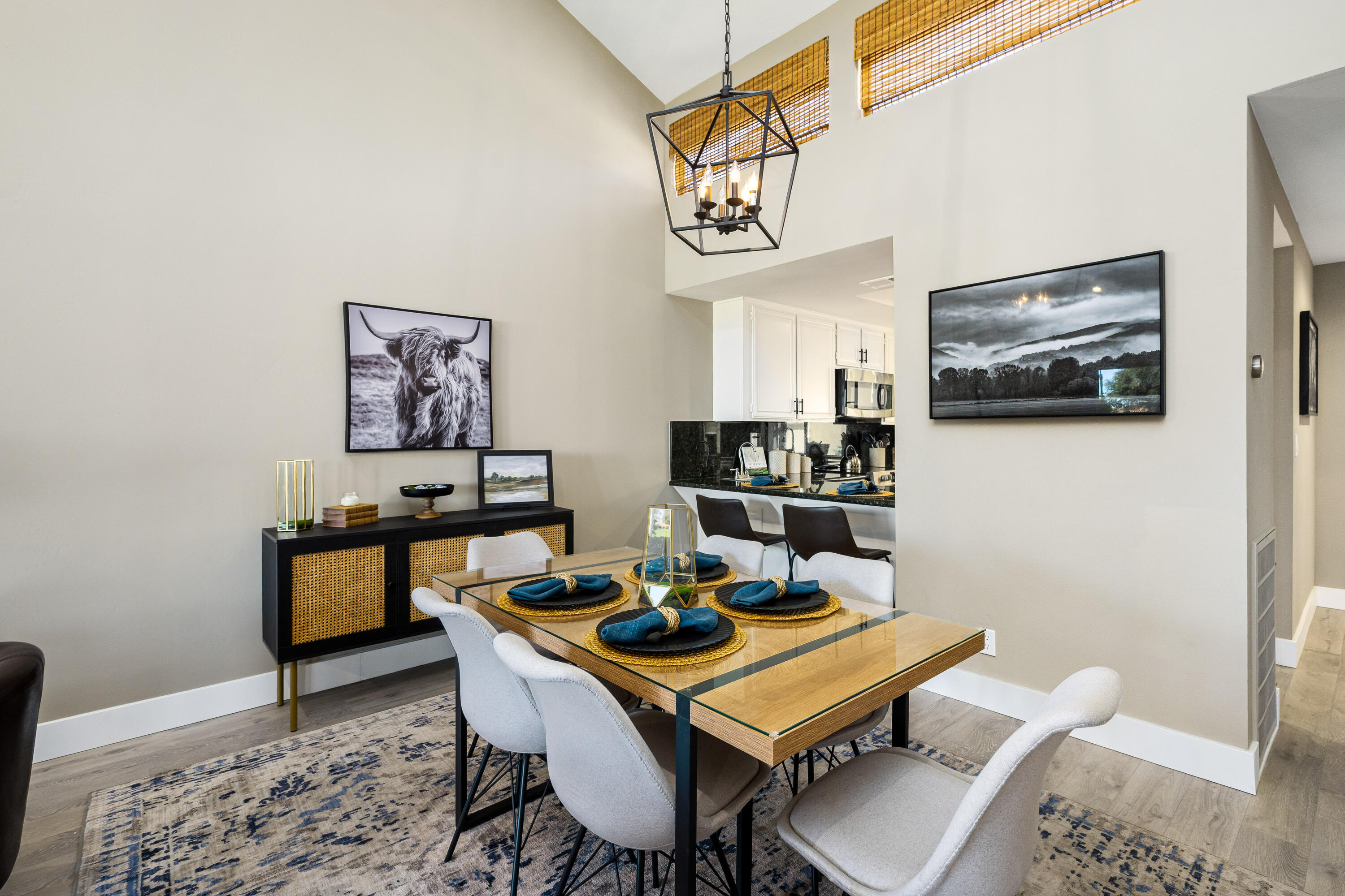 146 Las Lomas Palm Desert, CA 92260 - Photo 8 of 29 ll15