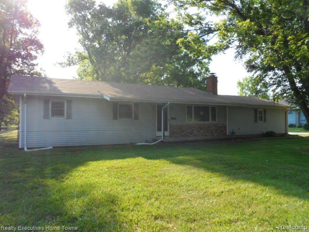 6650 State Road Fort Gratiot, MI 48059 - Photo 1 of 8 264-000633FrontAngle2.JPG