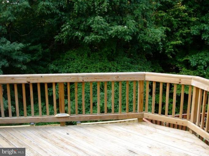 7586 Aspenpark Road Lorton, VA 22079 - Photo 5 of 10 Deck - View from