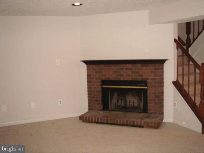 7586 Aspenpark Road Lorton, VA 22079 - Photo 8 of 10 Recreation Room