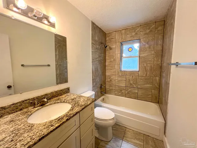 $1,650 | 7121 Marie Avenue, Pensacola, FL 32504