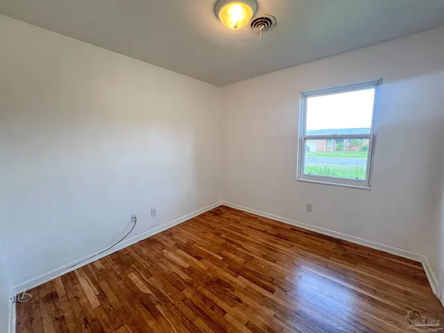 $1,650 | 7121 Marie Avenue, Pensacola, FL 32504