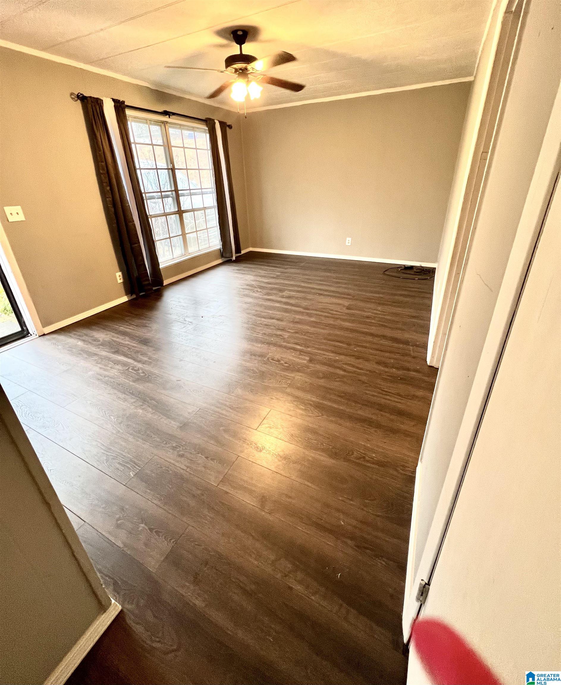 808 Ridgeway Drive Oneonta, AL 35121 - Photo 9 of 16
