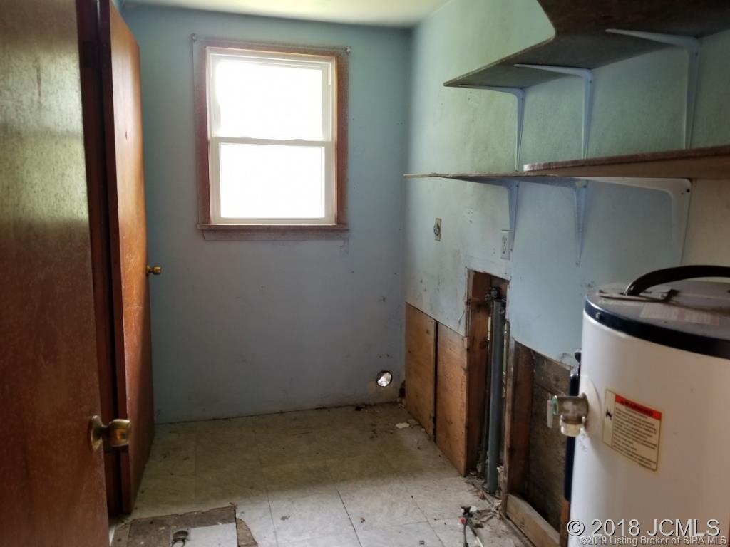 140 Maple Street Hanover, IN 47243 - Photo 7 of 12 Gallery Image 7