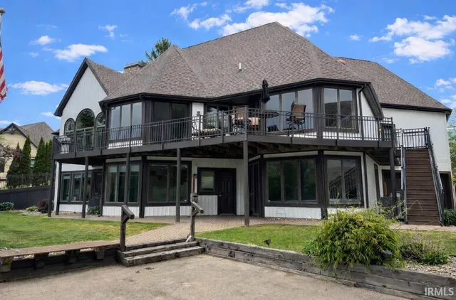 $998,000 | 20870 North River Ridge Drive, Bristol, IN 46507