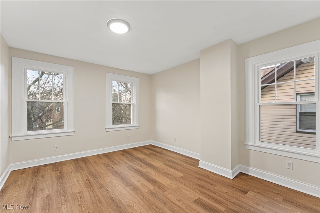 3267 Yorkshire Road Cleveland, OH 44118 - Photo 25 of 43 Gallery Image 25
