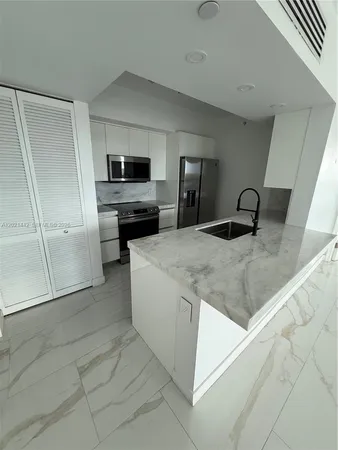 $3,750 | 7350 Southwest 89th Street, Unit 1602S, Miami, FL 33156