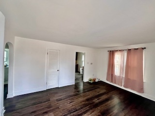 1381 Elizabeth Street Crete, IL 60417 - Photo 5 of 19