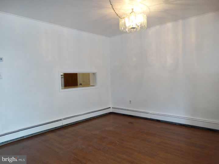 2 Harp Road Levittown, PA 19056 - Photo 4 of 17 Gallery Image 4