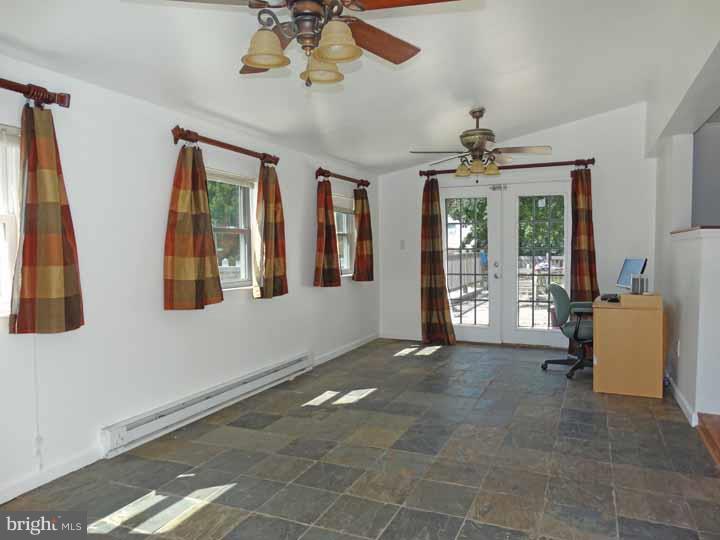 2 Harp Road Levittown, PA 19056 - Photo 7 of 17 Gallery Image 7