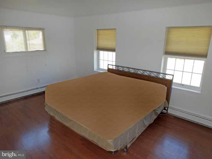 2 Harp Road Levittown, PA 19056 - Photo 9 of 17 Gallery Image 9