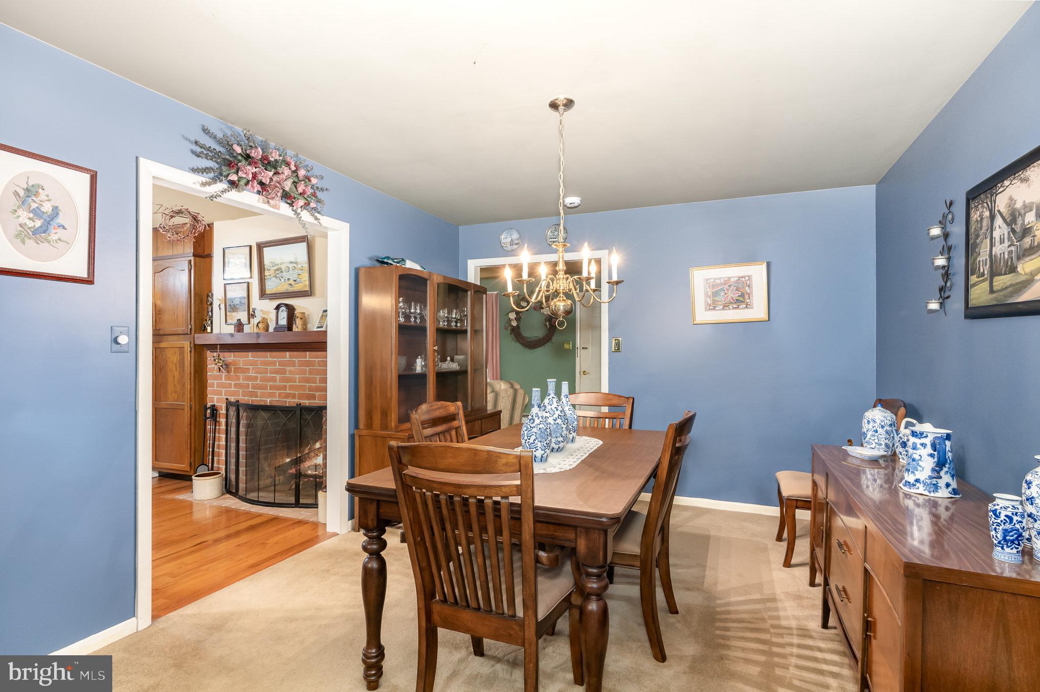 417 Ray Mar Road Oxford, PA 19363 - Photo 12 of 34 a view of a dining room with furniture window and wooden floor