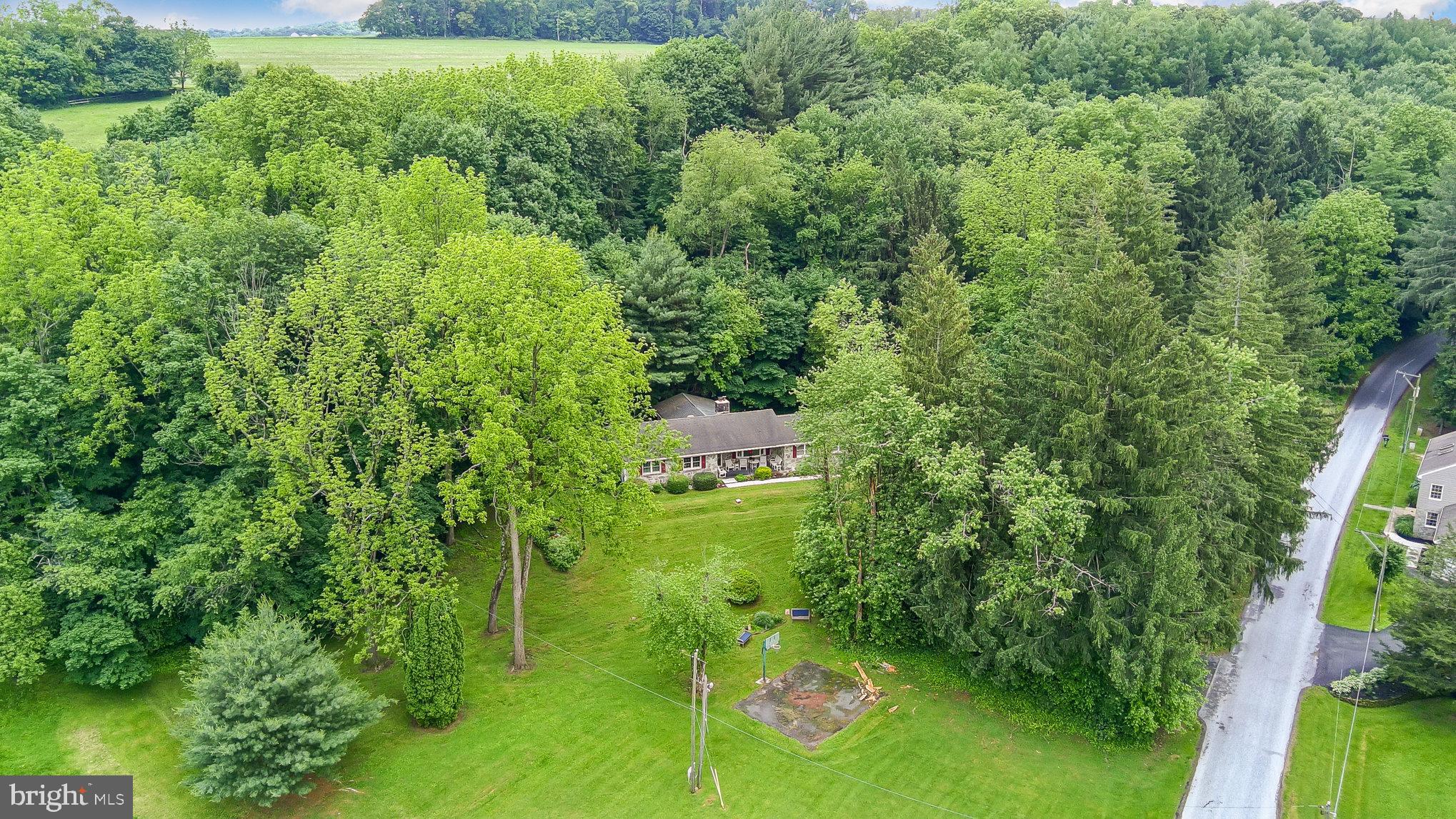 417 Ray Mar Road Oxford, PA 19363 - Photo 31 of 34 a view of a garden
