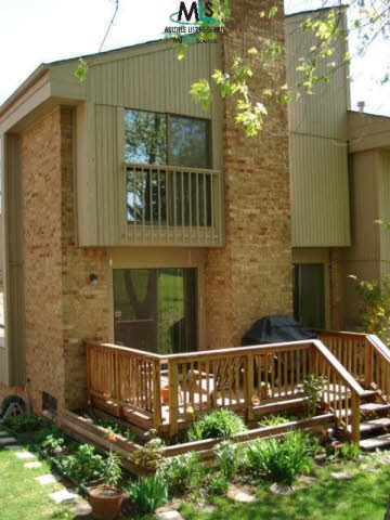 819 Oak Brook Ridge Drive Rochester, MI 48307 - Photo 1 of 9 404479.JPG