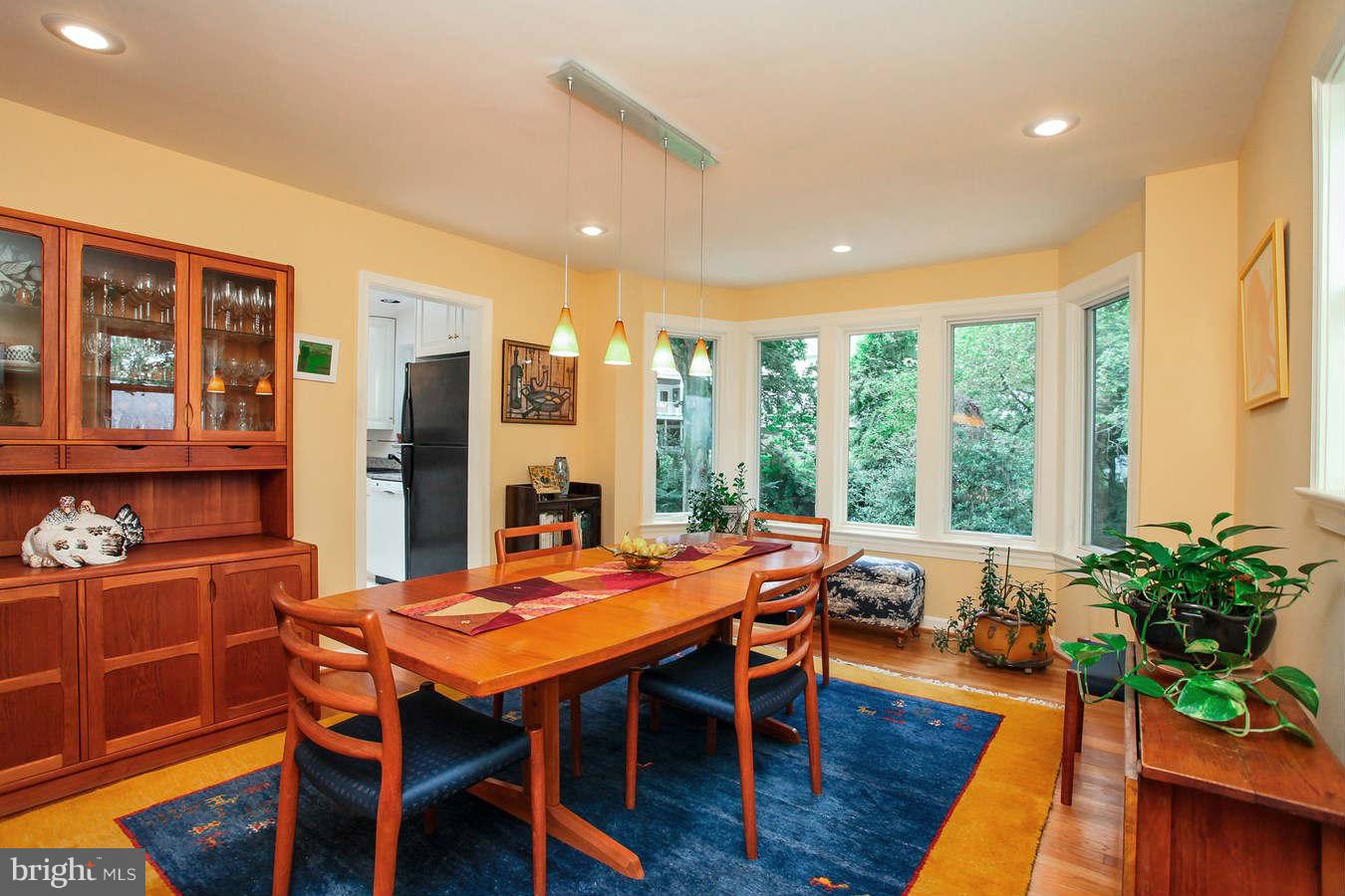 3706 North Glebe Road Arlington, VA 22207 - Photo 4 of 24 Dining Room