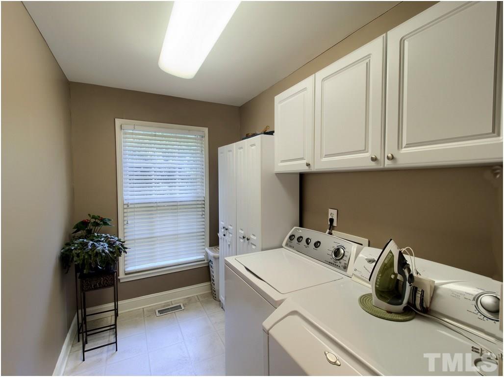 11409 Coachmans Way Raleigh, NC 27614 - Photo 17 of 25