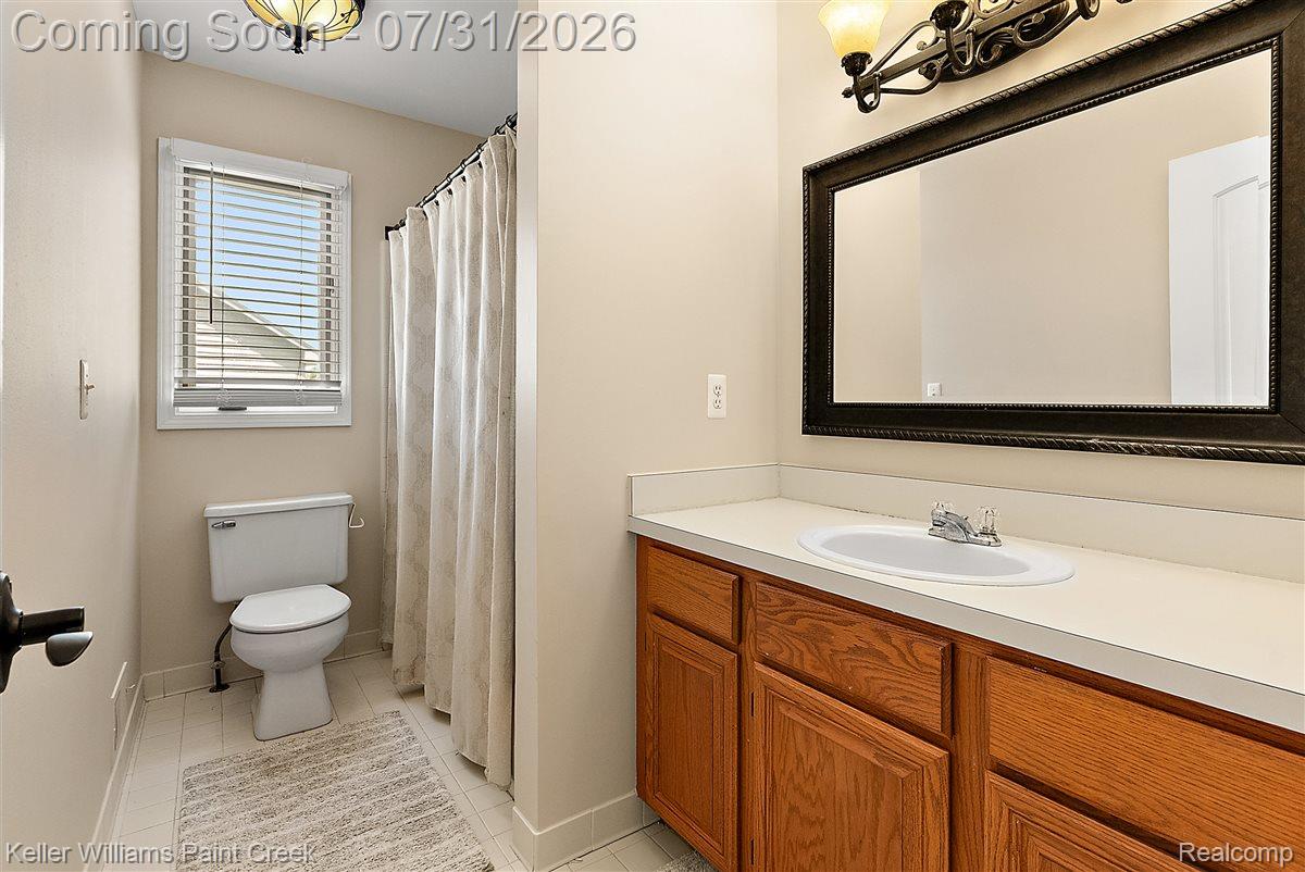 3151 Goldenrod Drive Rochester, MI 48307 - Photo 34 of 55 50-3151 Goldenrod-50.jpg