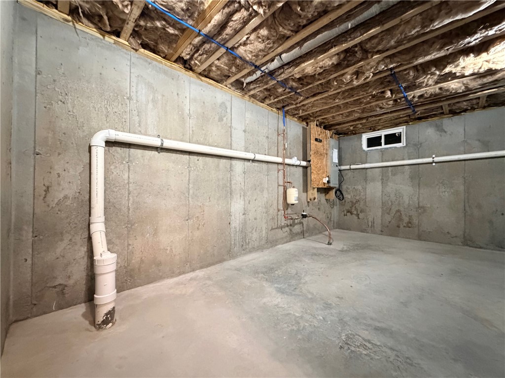 212 St Louis Avenue Woonsocket, RI 02895 - Photo 33 of 35