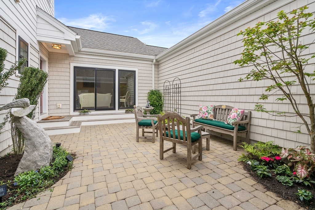 69 Abbey Road, Unit 69 Westwood, MA 02090 - Photo 12 of 15