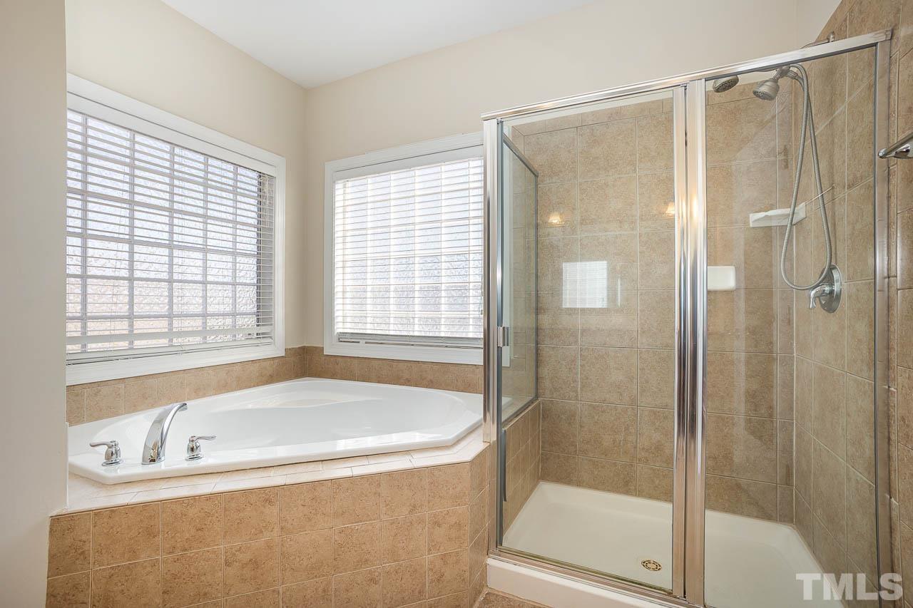 108 Ivyshaw Road Cary, NC 27519 - Photo 17 of 30 Gallery Image 17