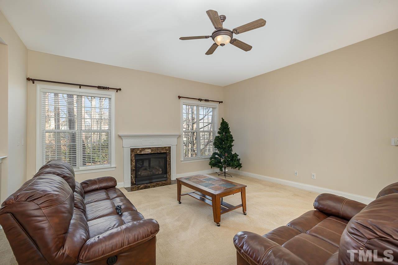108 Ivyshaw Road Cary, NC 27519 - Photo 8 of 30 Gallery Image 8