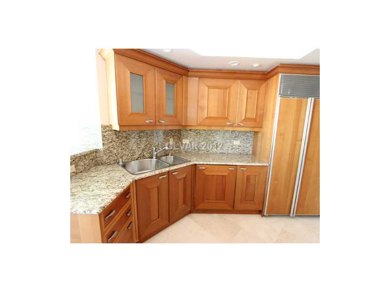 2777 Paradise Road, Unit 605 Las Vegas, NV 89109 - Photo 12 of 26 Property Photo.