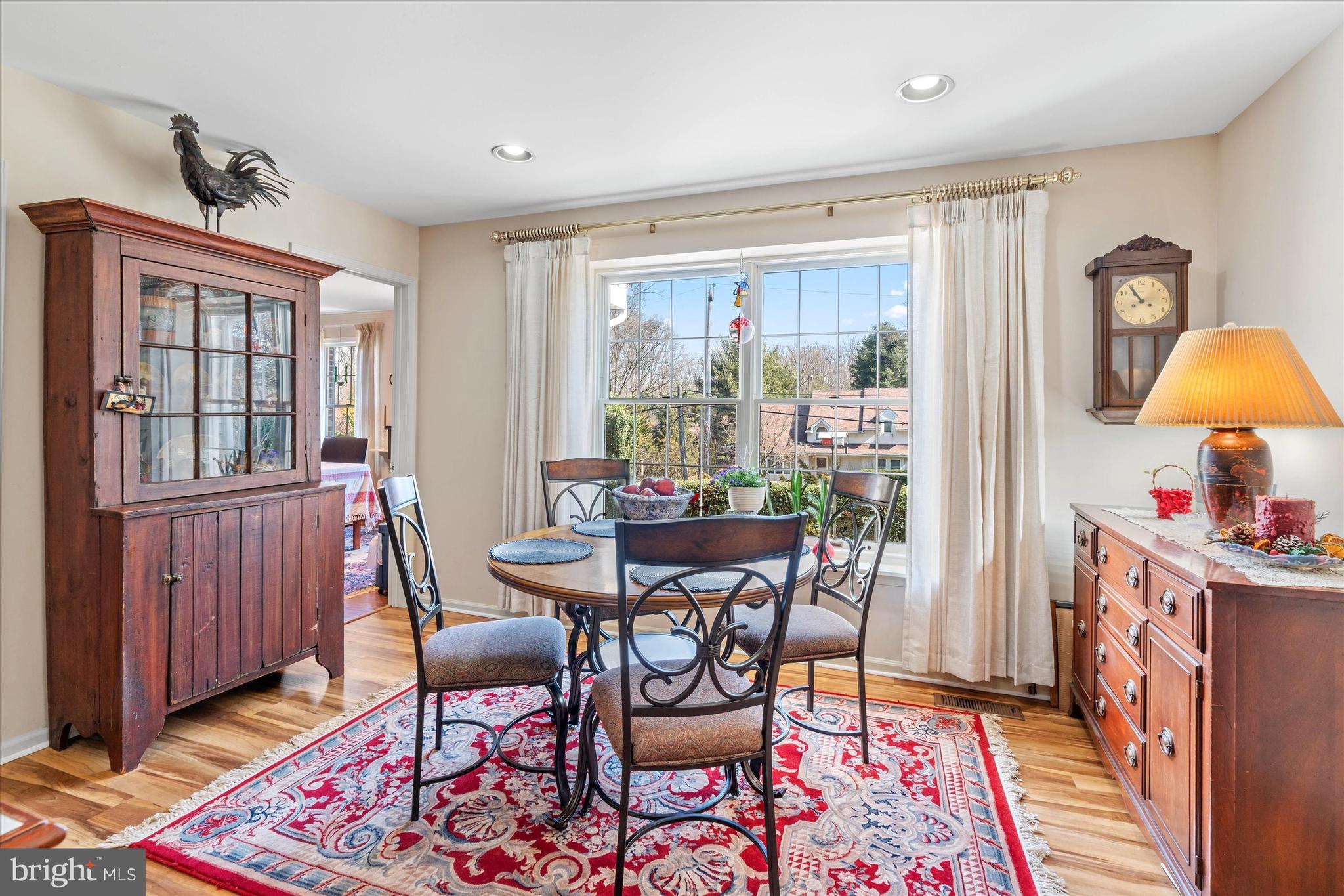 600 Cheltenham Road Wilmington, DE 19808 - Photo 8 of 33 Kitchen breakfast area