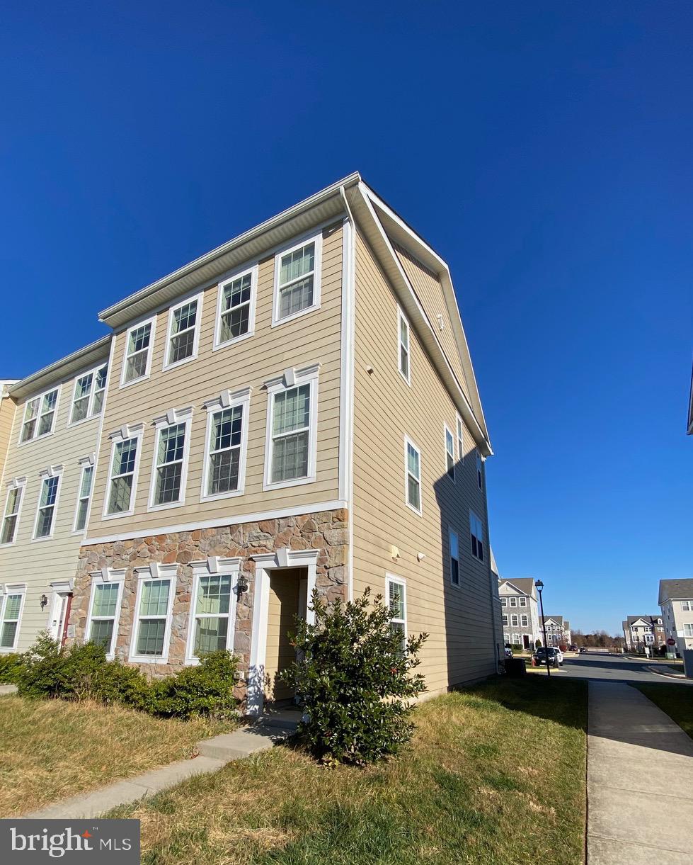 Three Level Townhome Daylight Filled on 3 Sides