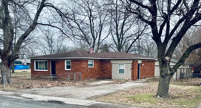 $174,900 | 2202 South Meeker Avenue, Muncie, IN 47302