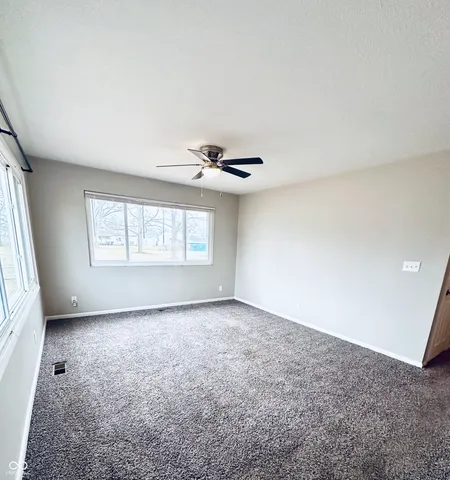 $174,900 | 2202 South Meeker Avenue, Muncie, IN 47302