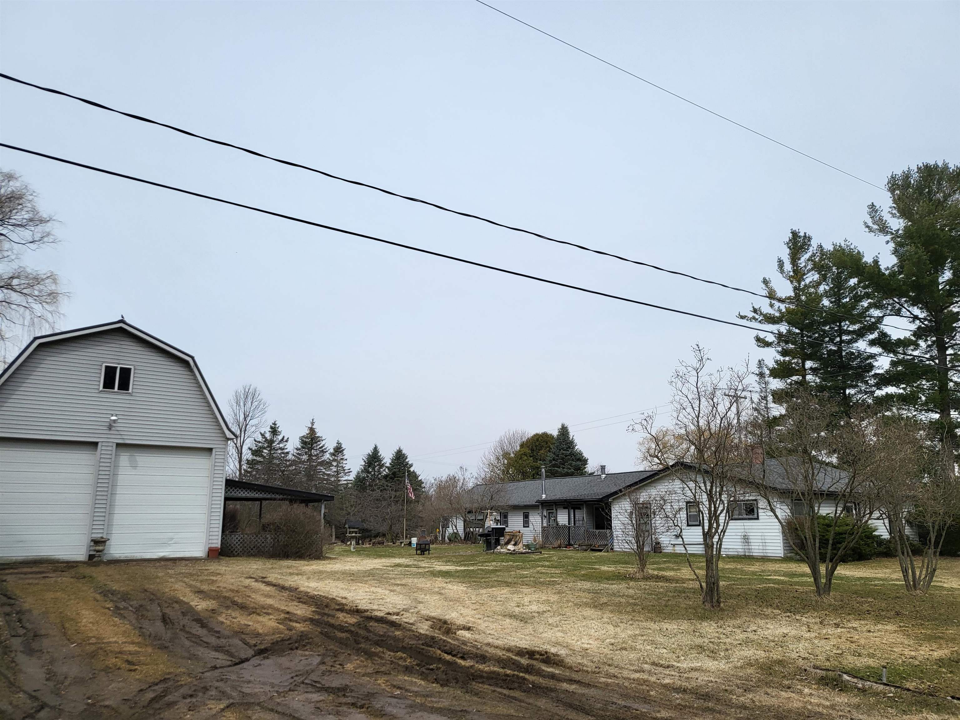 6957 Curtis Road Hale, MI 48739 - Photo 3 of 20 1898514-2.JPG