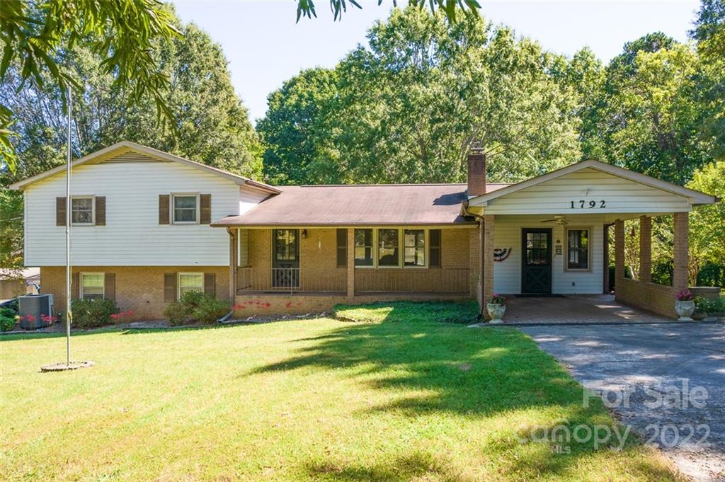 1792 Hewitt Road Claremont, NC 28610 - Photo 1 of 46 Gallery Image 1