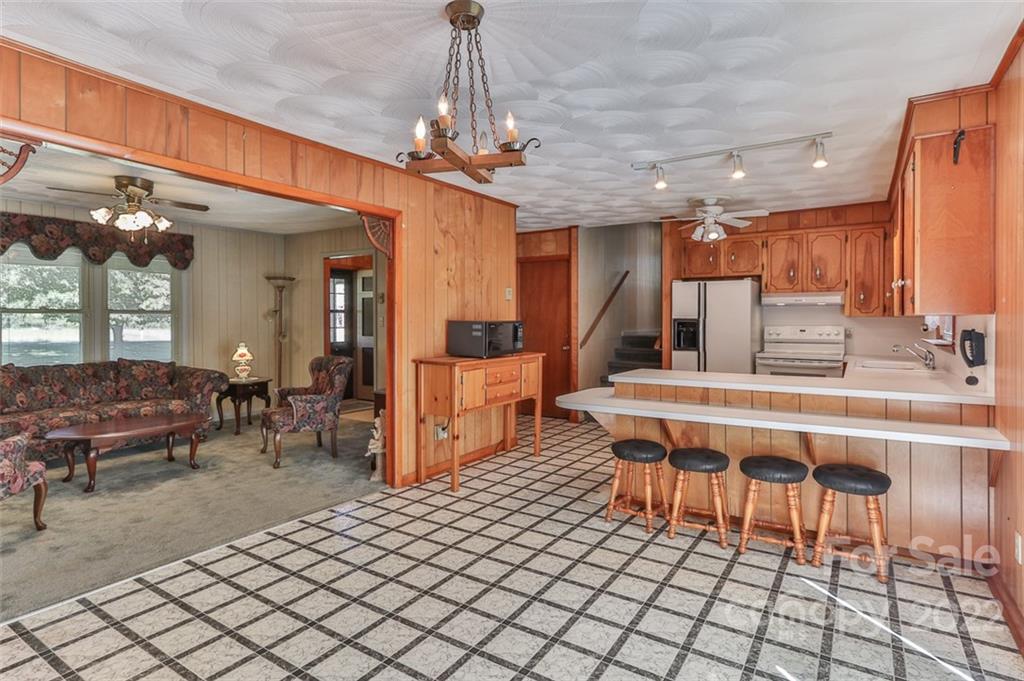 1792 Hewitt Road Claremont, NC 28610 - Photo 16 of 46 Gallery Image 16