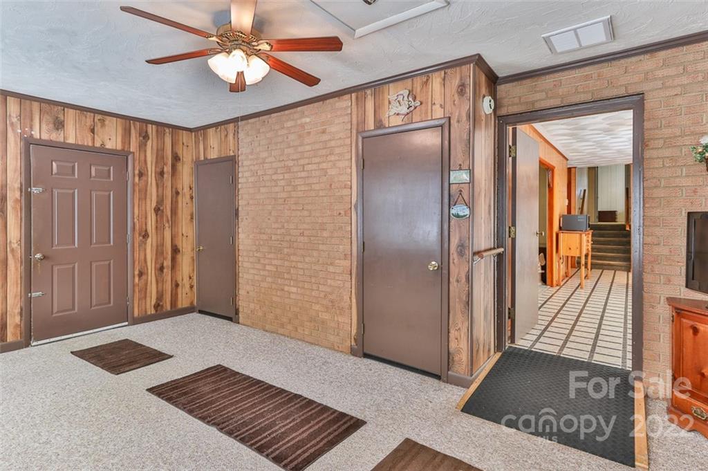 1792 Hewitt Road Claremont, NC 28610 - Photo 23 of 46 Gallery Image 23