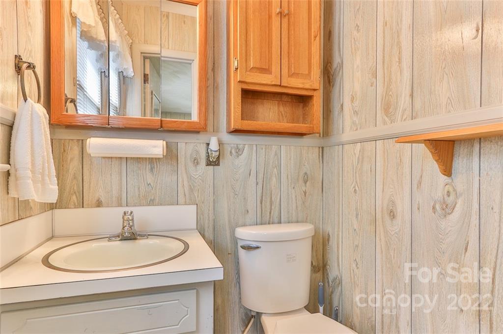 1792 Hewitt Road Claremont, NC 28610 - Photo 36 of 46 Gallery Image 36