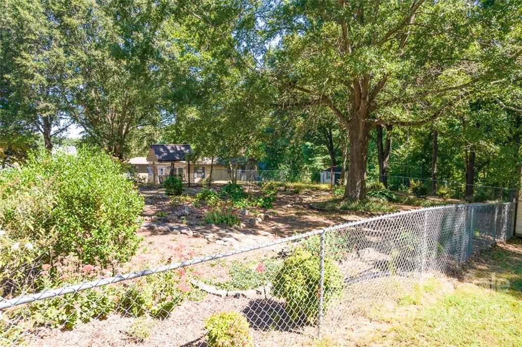 1792 Hewitt Road Claremont, NC 28610 - Photo 46 of 46 Gallery Image 46