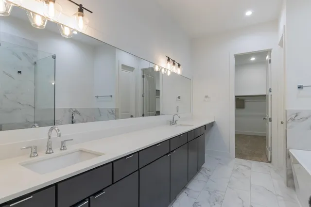 $3,299 | 5841 Dolores Street, Houston, TX 77057