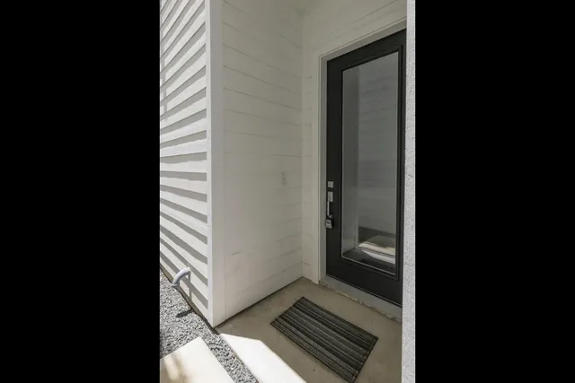 $3,299 | 5841 Dolores Street, Houston, TX 77057