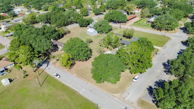 $34,500 | Lot 10 11th Street, Hempstead, TX 77445