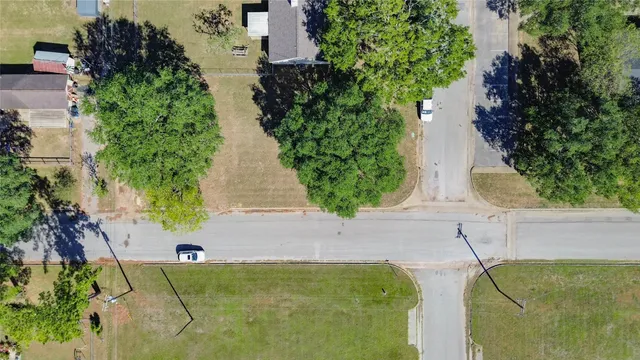 $34,500 | Lot 10 11th Street, Hempstead, TX 77445