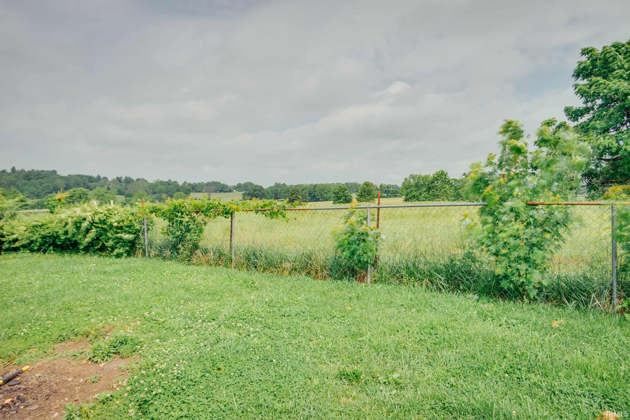 1833 Guthrie Road Bedford, IN 47421 - Photo 27 of 28 Gallery Image 27