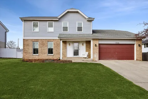 $495,000 | 1948 Concord Drive, Downers Grove, IL 60516