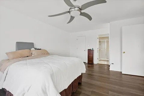 $495,000 | 1948 Concord Drive, Downers Grove, IL 60516