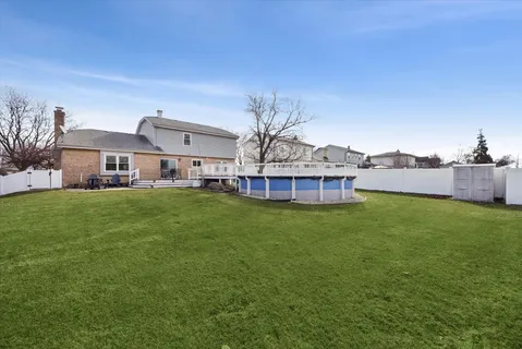 $495,000 | 1948 Concord Drive, Downers Grove, IL 60516