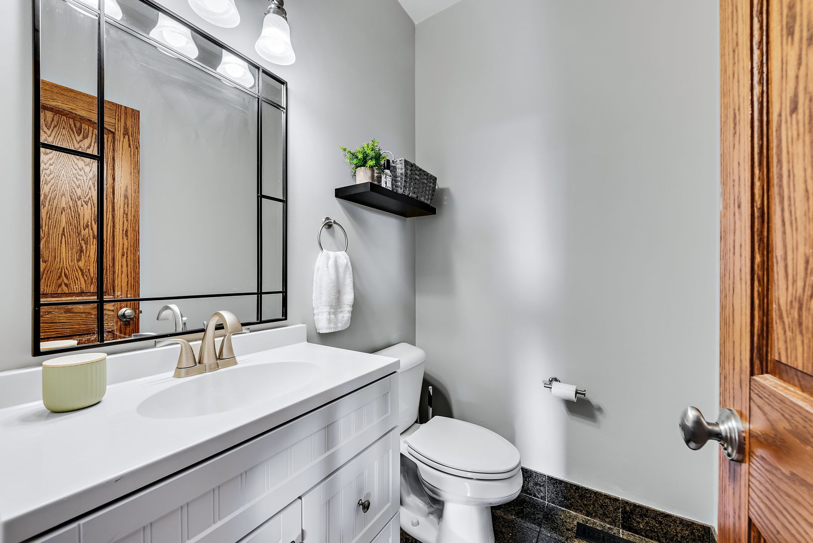2002 Sandstone Trail Kankakee, IL 60901 - Photo 24 of 27 a bathroom with a sink and a toilet