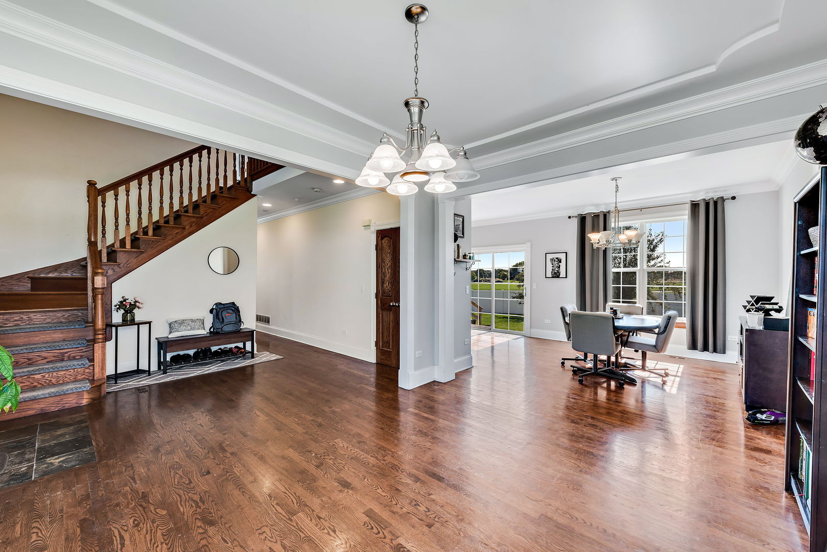 2002 Sandstone Trail Kankakee, IL 60901 - Photo 5 of 27 a view of a livingroom with furniture and hardwood floor