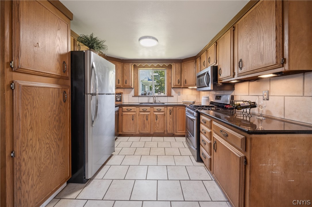 43 Woodworth Road West Monroe, NY 13036 - Photo 13 of 47