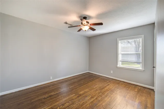 $1,700 | 2714 Southmore Avenue, Pasadena, TX 77502