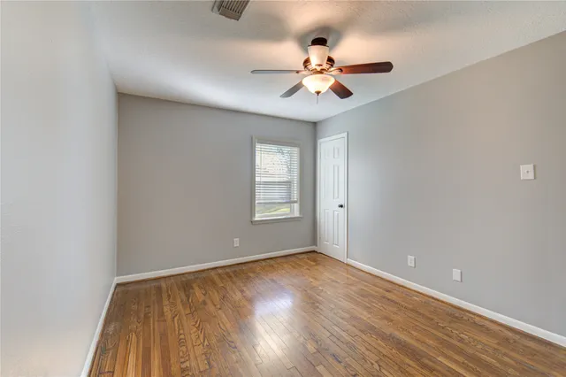 $1,700 | 2714 Southmore Avenue, Pasadena, TX 77502