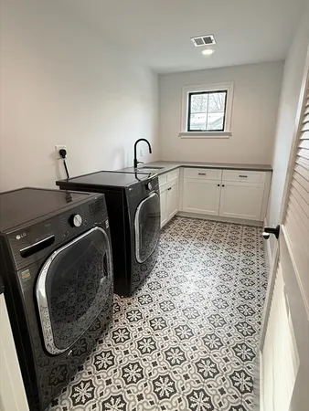 $14,000 | 119 Woodbine Circle, Needham, MA 02494